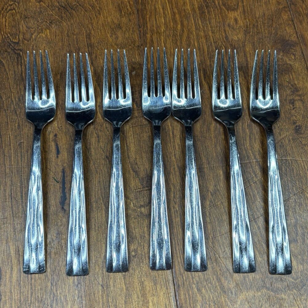Oneida Camden Stainless Flatware‎ 7 Dinner Forks 7 7/8” USA Glossy Dinner Forks